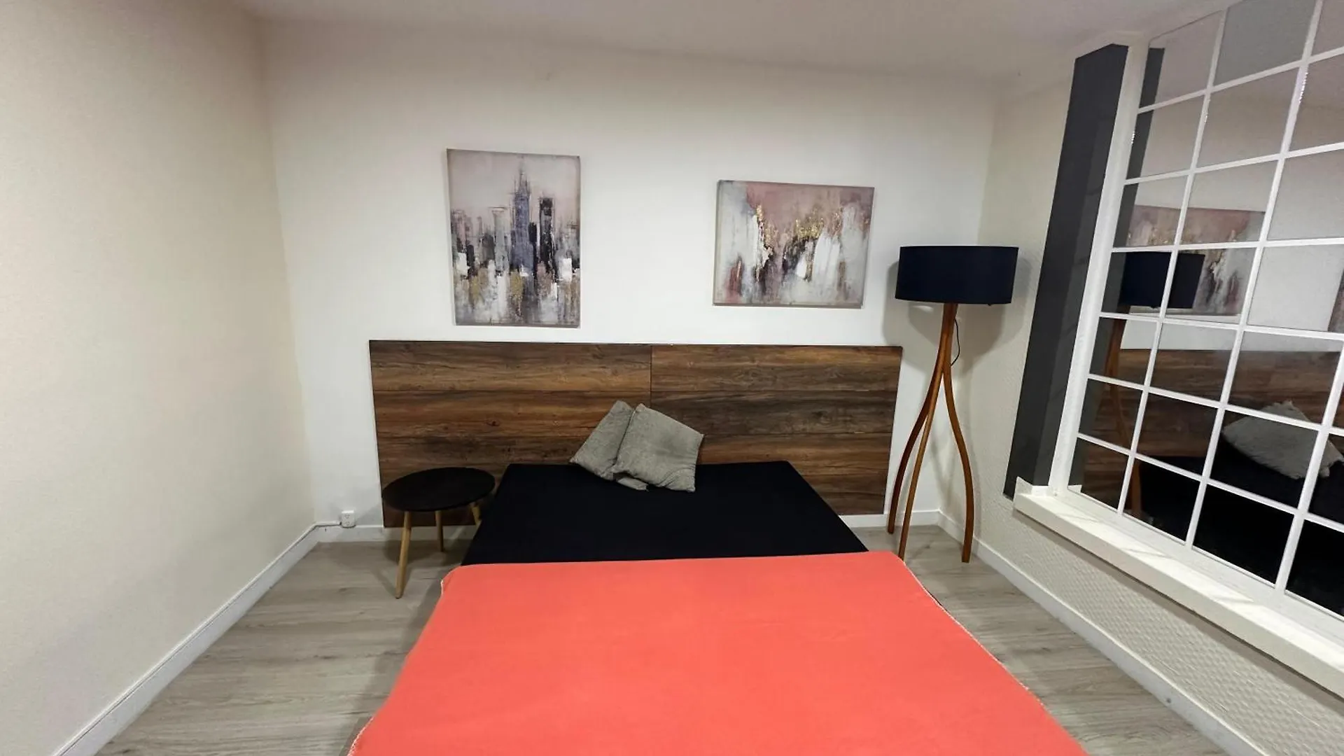 Cinco Living Apartment Medellin Homestay